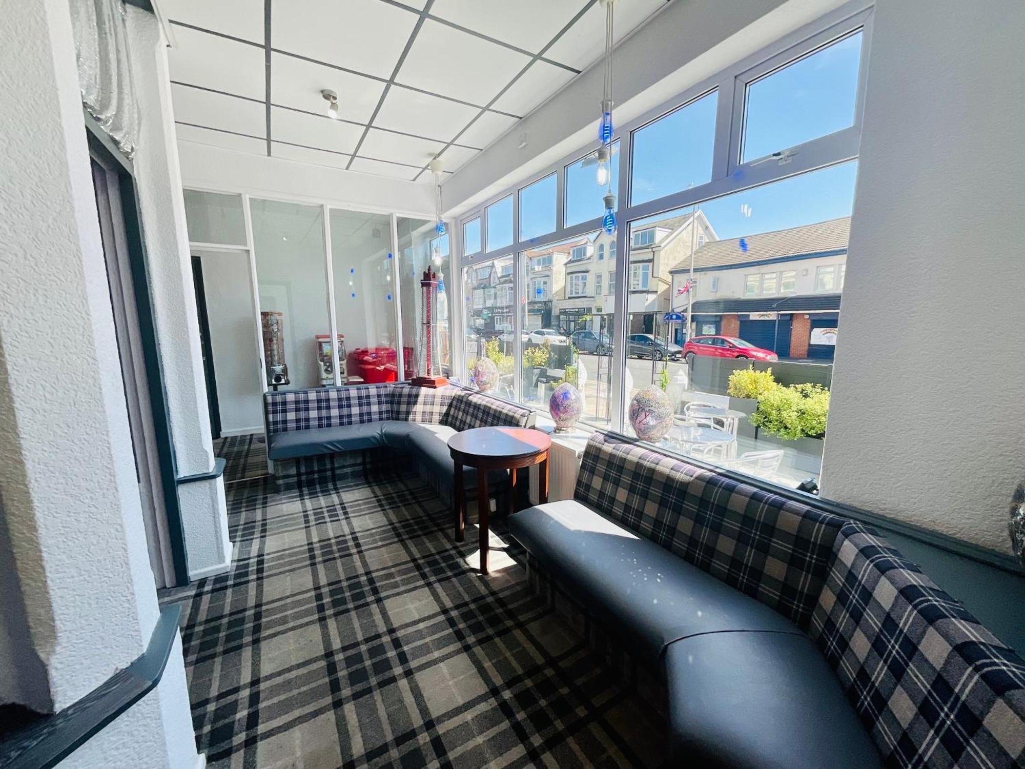 Hotel The Danescourt Blackpool Exterior foto